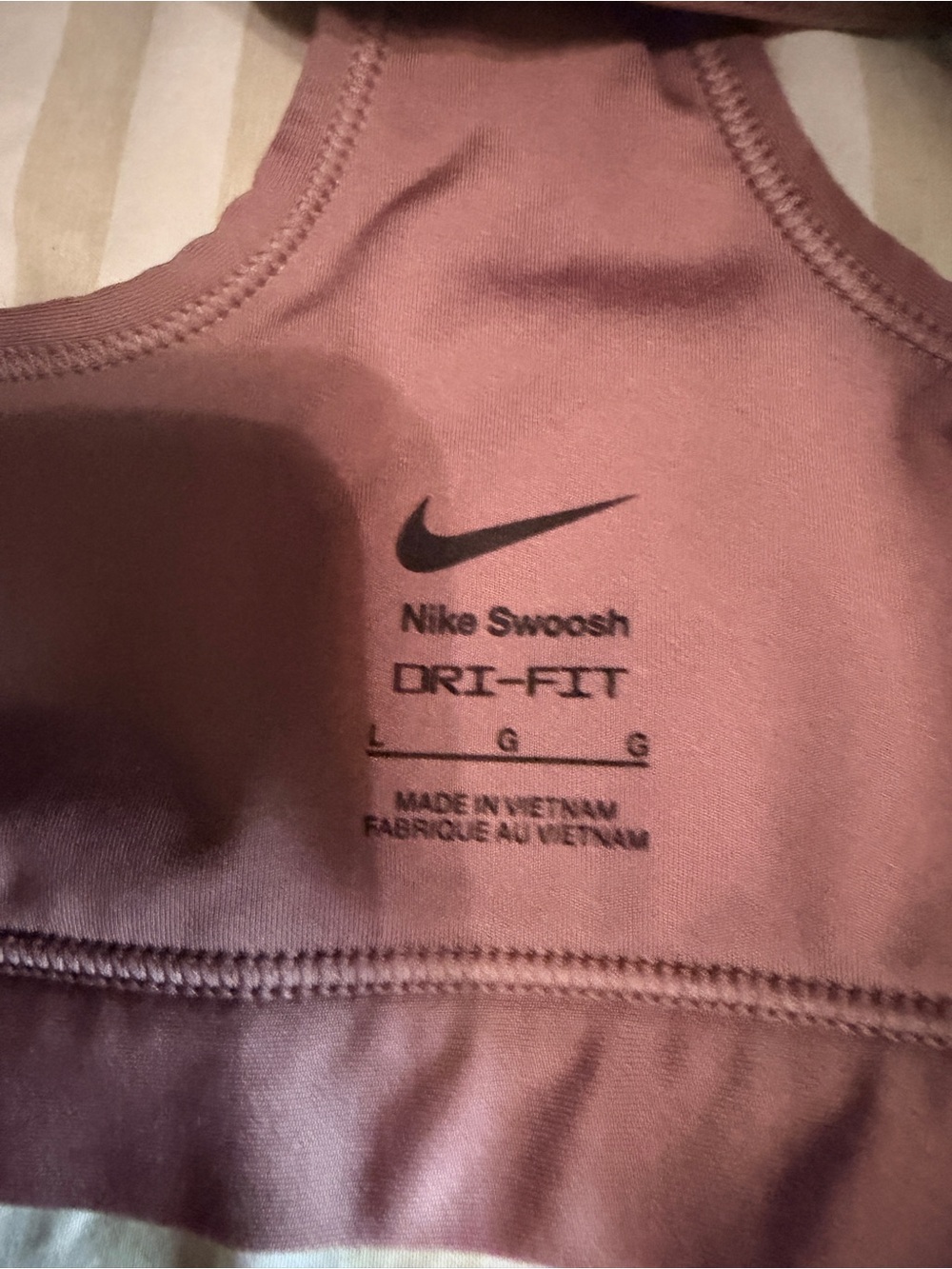 Nike Mauve Racerback Sports Bra & Matching Skirt Set - Picture 5 of 5